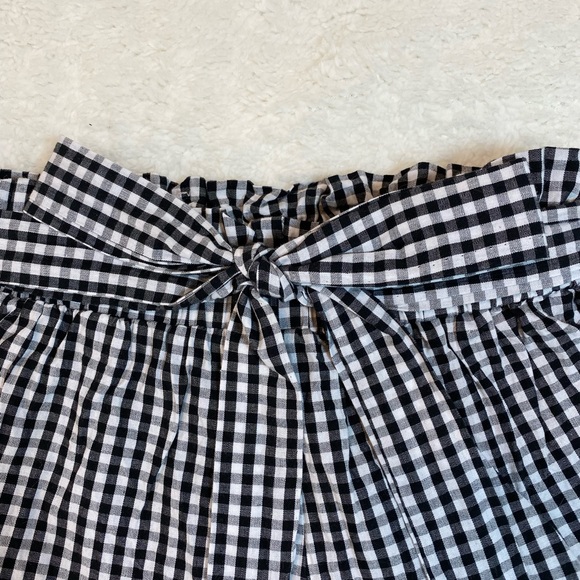 Adorable Black and White Checkered Two Piece Set - Picture 6 of 9